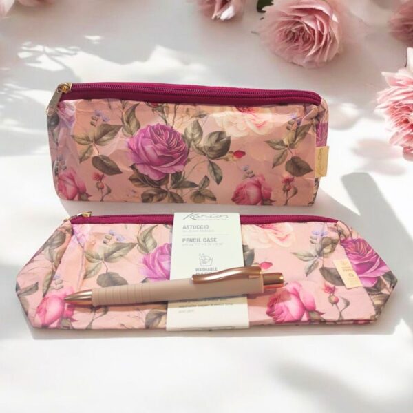 Portapenne grafica Rose carta lavabile