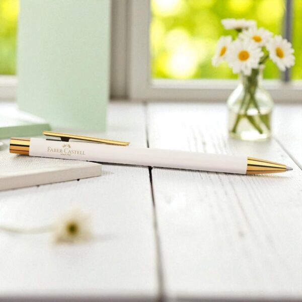 Penna Faber castell bianca